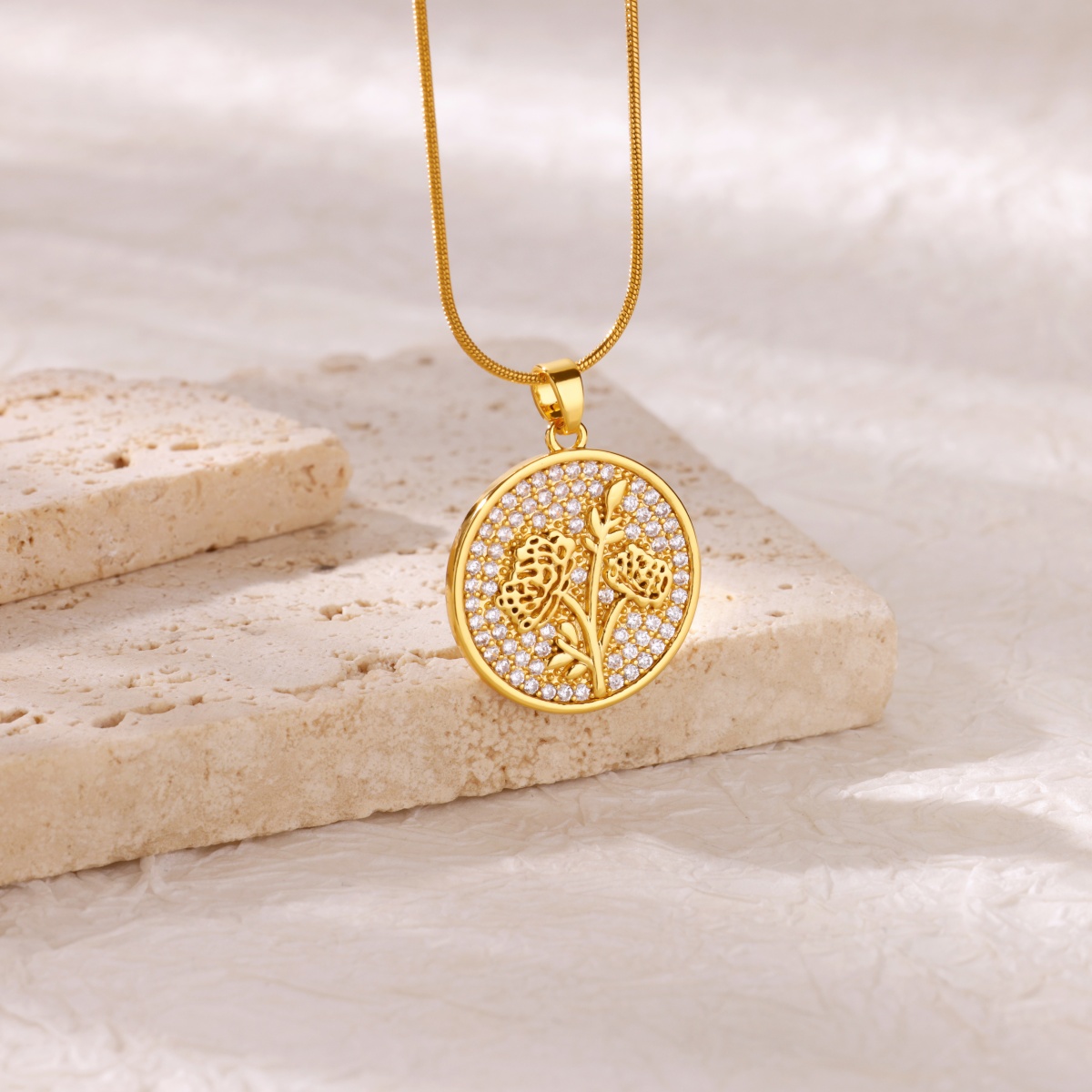 Naszyjniki z cyrkoniami w kszt – Birth Flower Necklace recenzja i cena